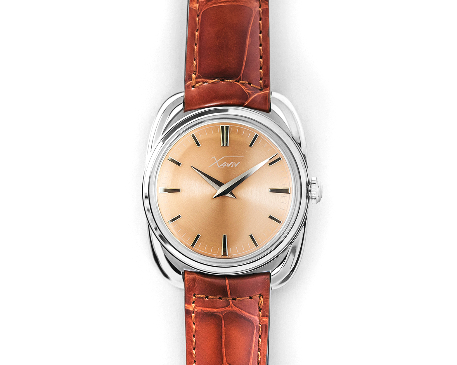 Xaviv Crablug 37 salmon dial hand-wound luxury Swiss dress watch with circular brushed finish, handcrafted in La Chaux-de-Fonds, combining vintage-inspired aesthetics with mechanical precision